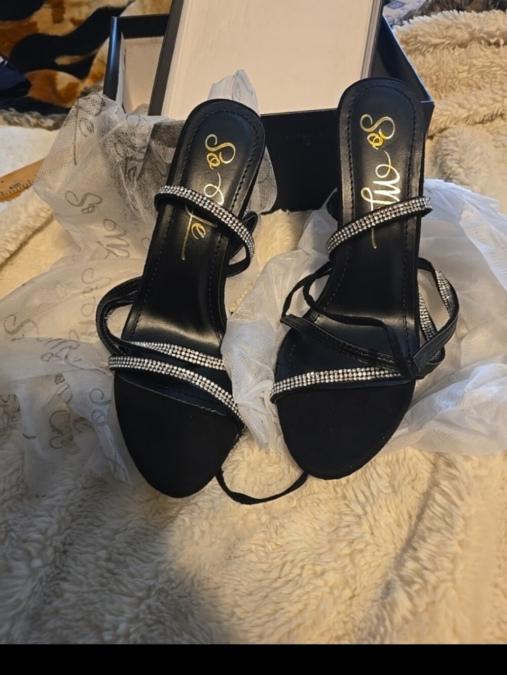 072226 Serena Black Strappy Block Heel Ankle Strap Open Toe Women's Size 8 box 2